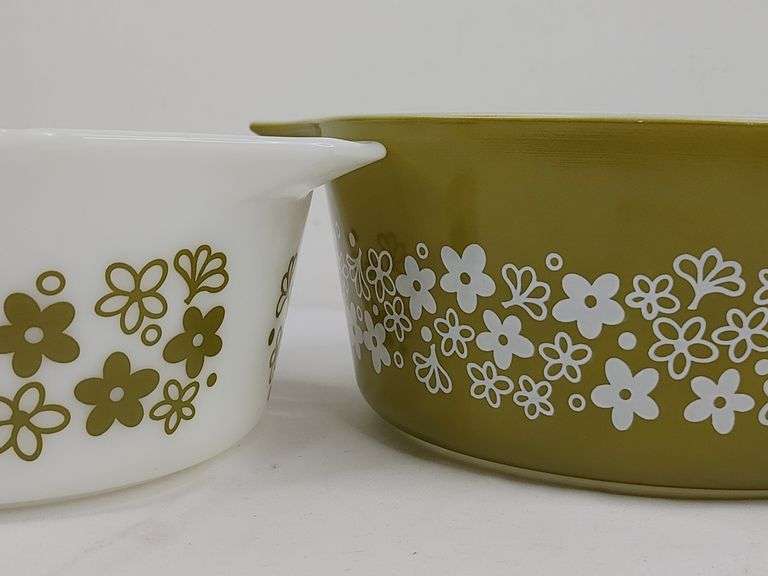 Pyrex Nesting Crazy Daisy Spring Blossom Casserole Bowls